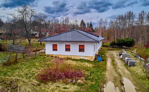 Prodej domu 252 m² s pozemkem 951 m², Chodov - Stará Chodovská, okres Sokolov
