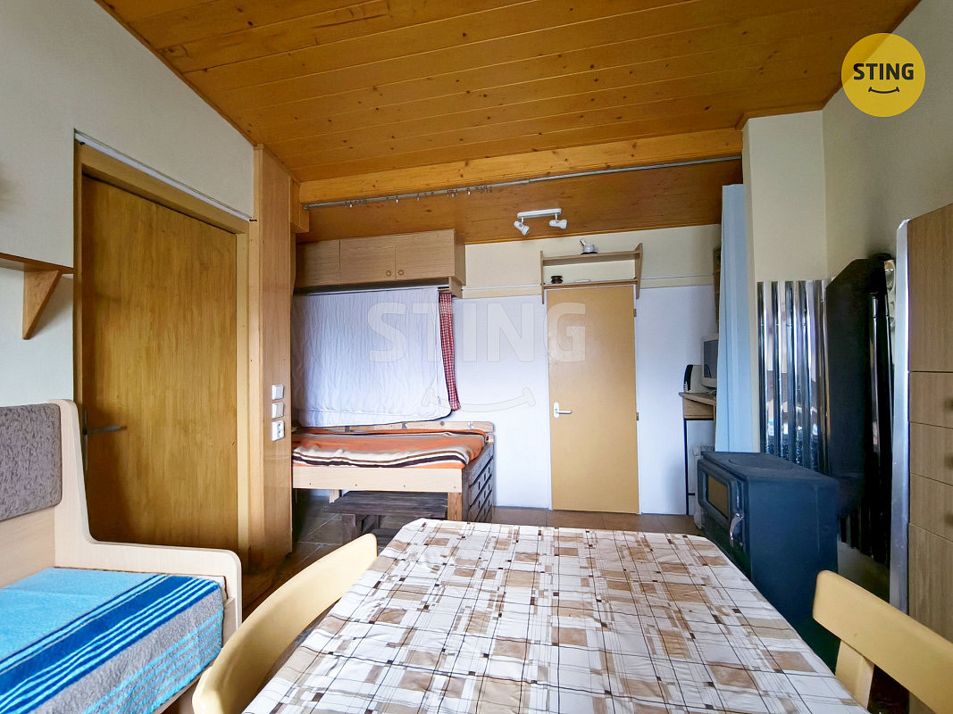 Prodej chaty/chalupy 24 m² s pozemkem 180 m² – fotografie 4