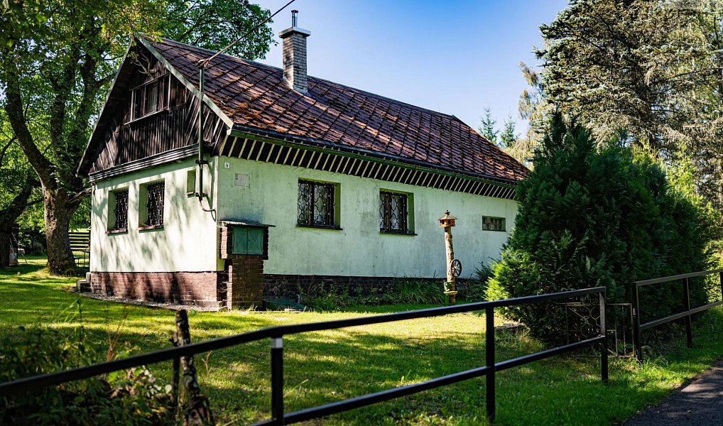 Prodej chaty/chalupy 115 m² s pozemkem 1 491 m², Český Jiřetín – náhled fotky 2