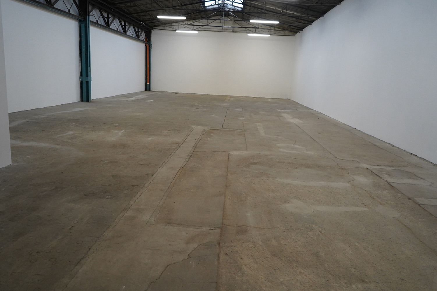 Pronájem skladovacích prostor 420 m² – fotografie 4