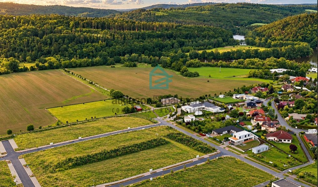 Prodej stavebního pozemku 941 m², Hluboká nad Vltavou – náhled fotky 3