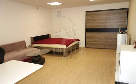 Prodej komerčního objektu (jiného typu) 49 m², Bělohorská, Praha 6 - Břevnov