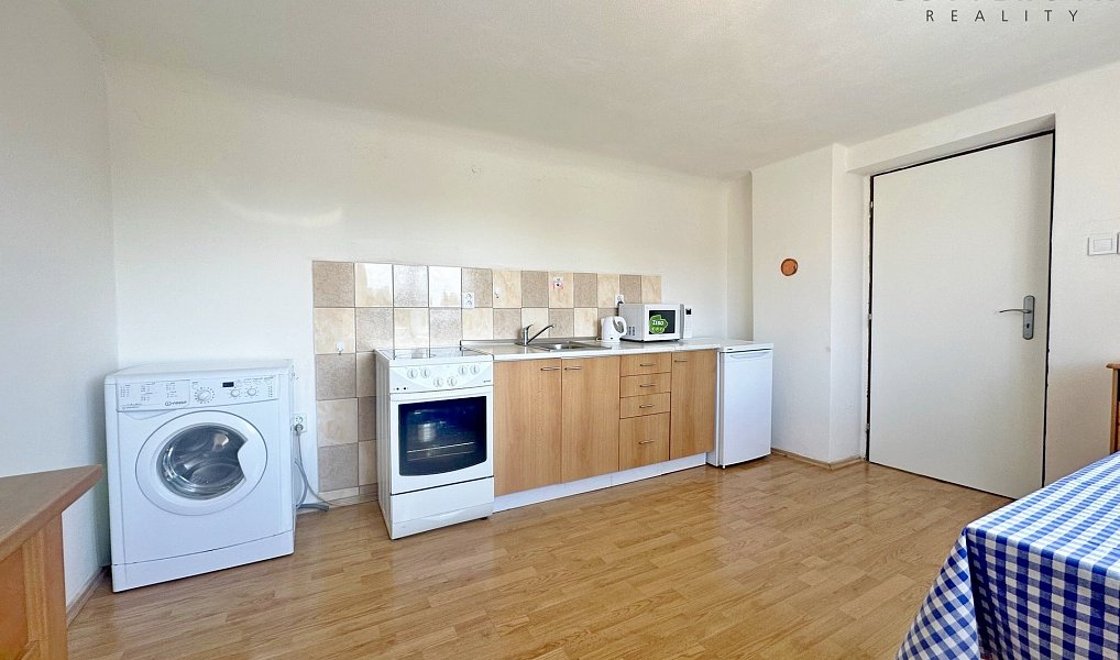 Pronájem bytu 2+kk 45 m², Holýšov – náhled fotky 3