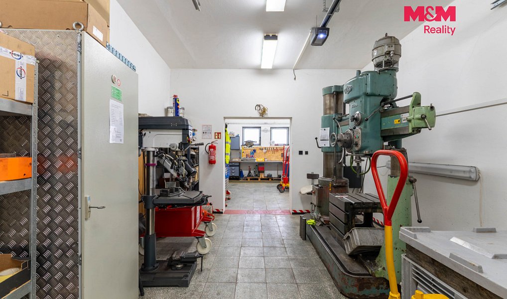 Prodej obchodních prostor 170 m², Roštín – náhled fotky 13