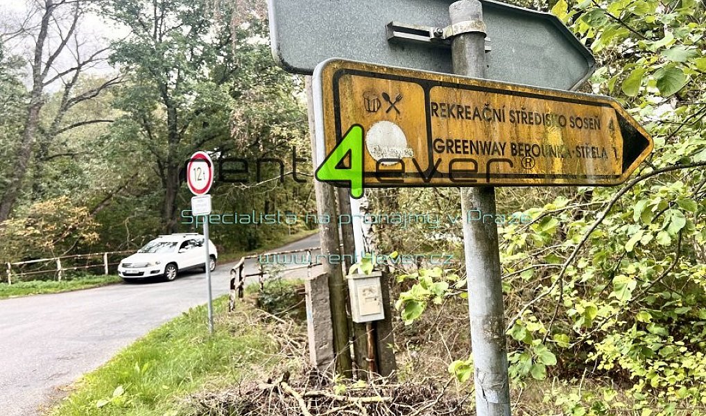 Pronájem domu 30 m² s pozemkem 160 m², Jesenice – náhled fotky 21