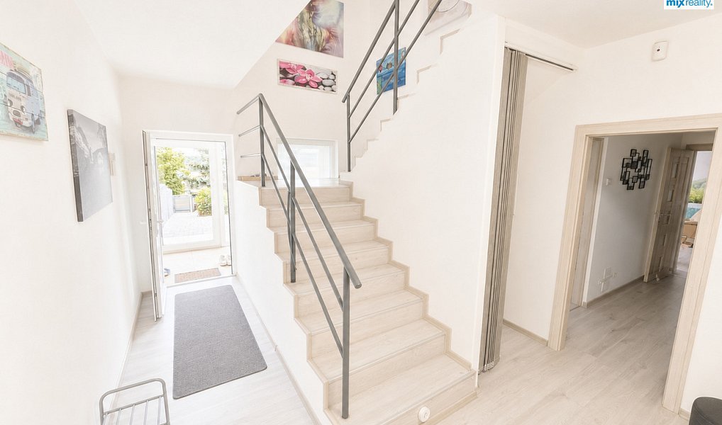 Prodej domu 261 m² s pozemkem 806 m², Zbiroh – náhled fotky 16