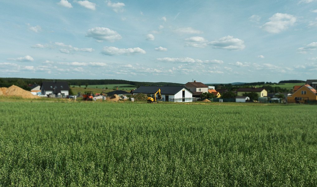 Prodej domu 191 m² s pozemkem 762 m², Loza – náhled fotky 9
