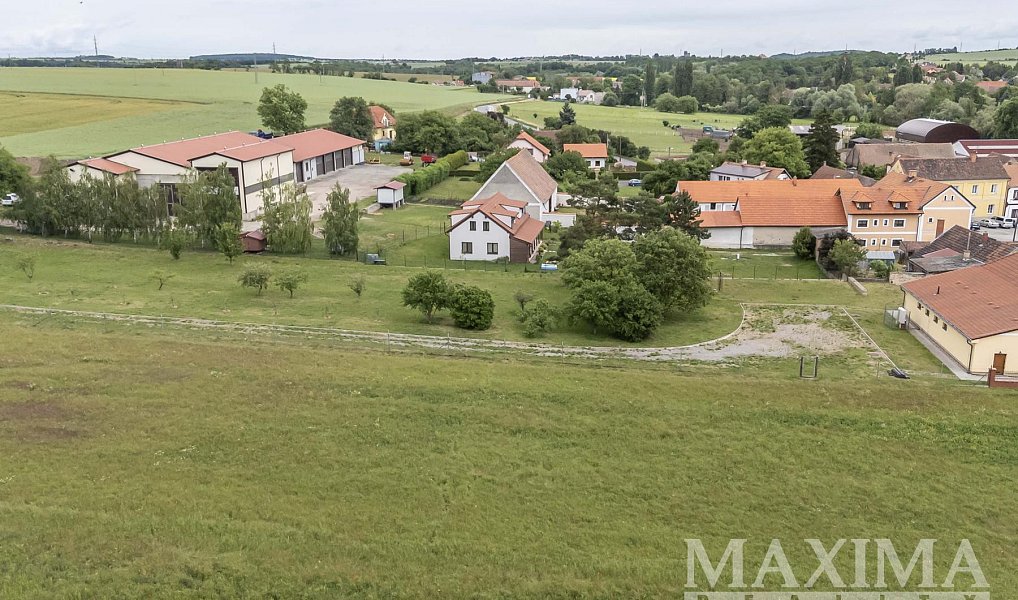 Prodej stavebního pozemku 1 208 m², Číčovice – náhled fotky 12