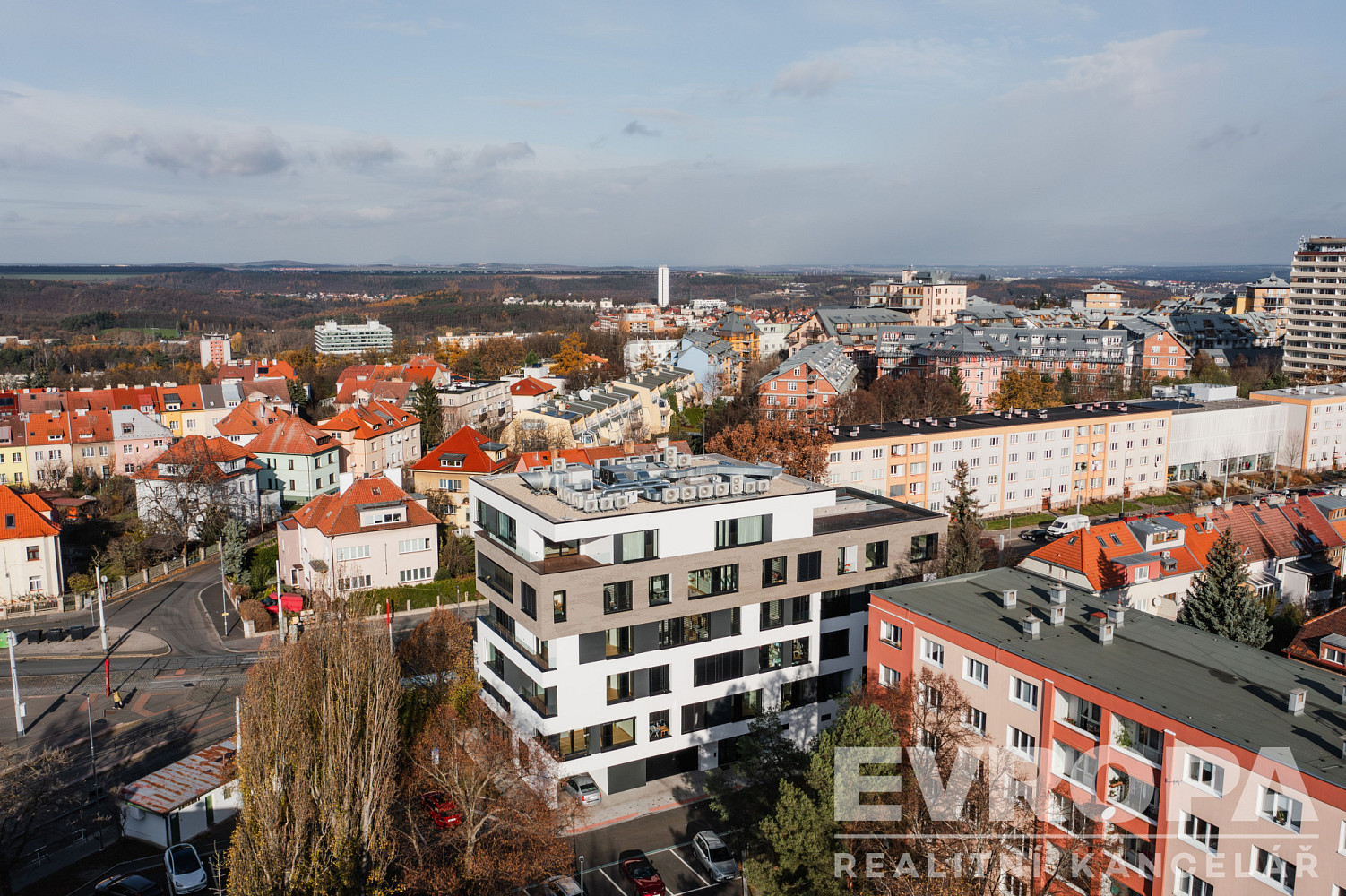 Prodej obchodních prostor 103 m² — photo 2