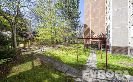 Pronájem bytu 3+1 77 m², Voskovcova, Praha 5 - Hlubočepy, okres Praha