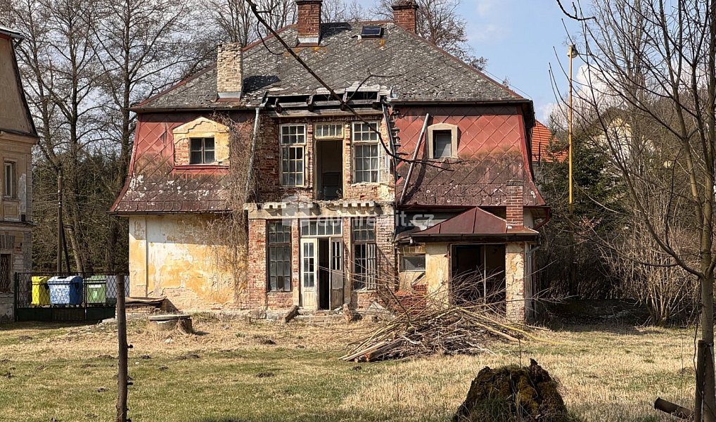 Prodej domu 349 m² s pozemkem 796 m², Cvikov – náhled fotky 4