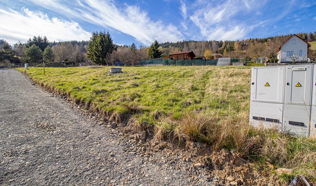 Prodej stavebního pozemku 630 m², Sušice – náhled fotky 7