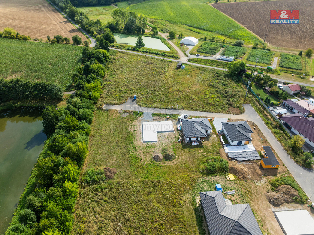 Prodej stavebního pozemku 2 508 m² – fotografie 4