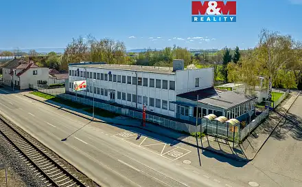 Prodej obchodních prostor 900 m², Chrudimská, Čáslav - Čáslav-Nové Město, okres Kutná Hora