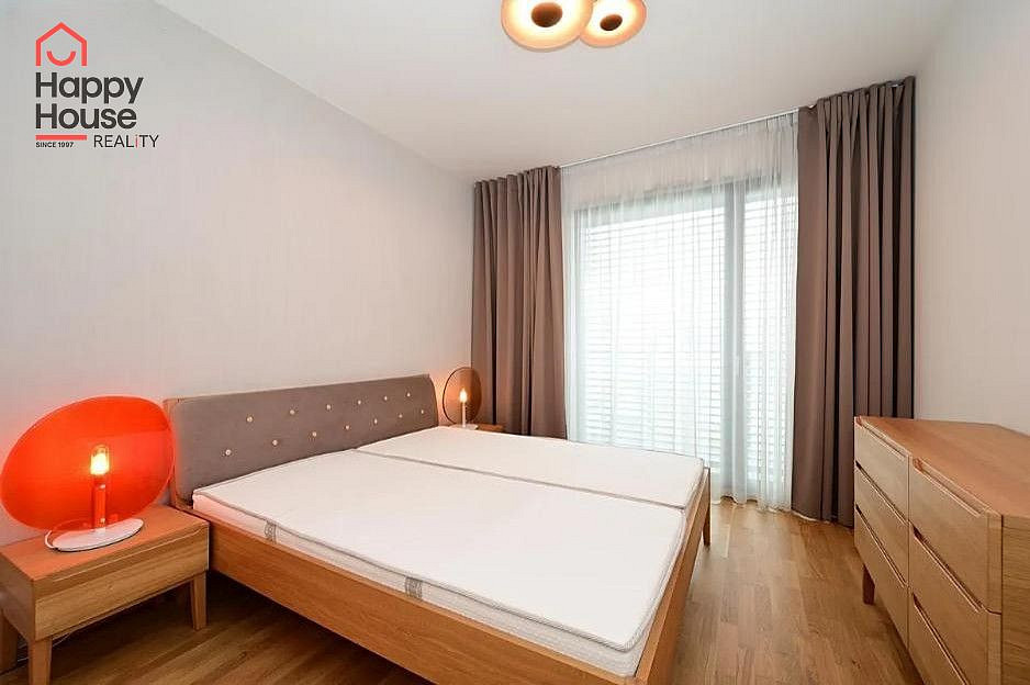 Pronájem bytu 3+kk 97 m² – fotografie 4