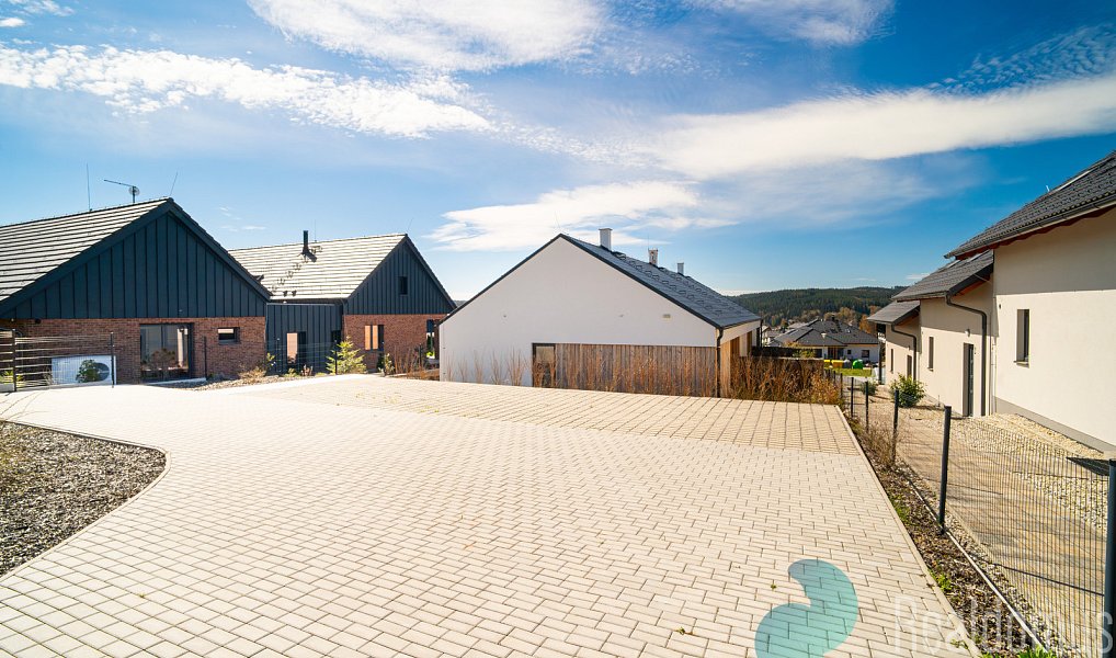 Prodej bytu 3+kk 64 m², Frymburk – náhled fotky 11