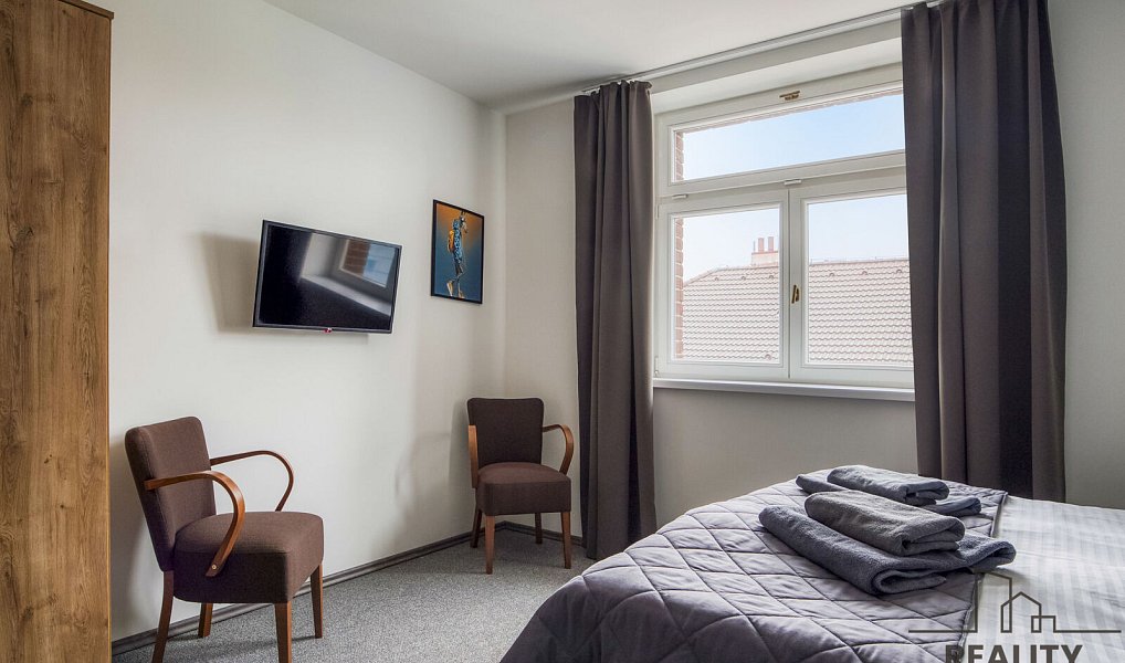 Pronájem bytu 1+kk, 24 m², Nové Město - Praha 2, Praha