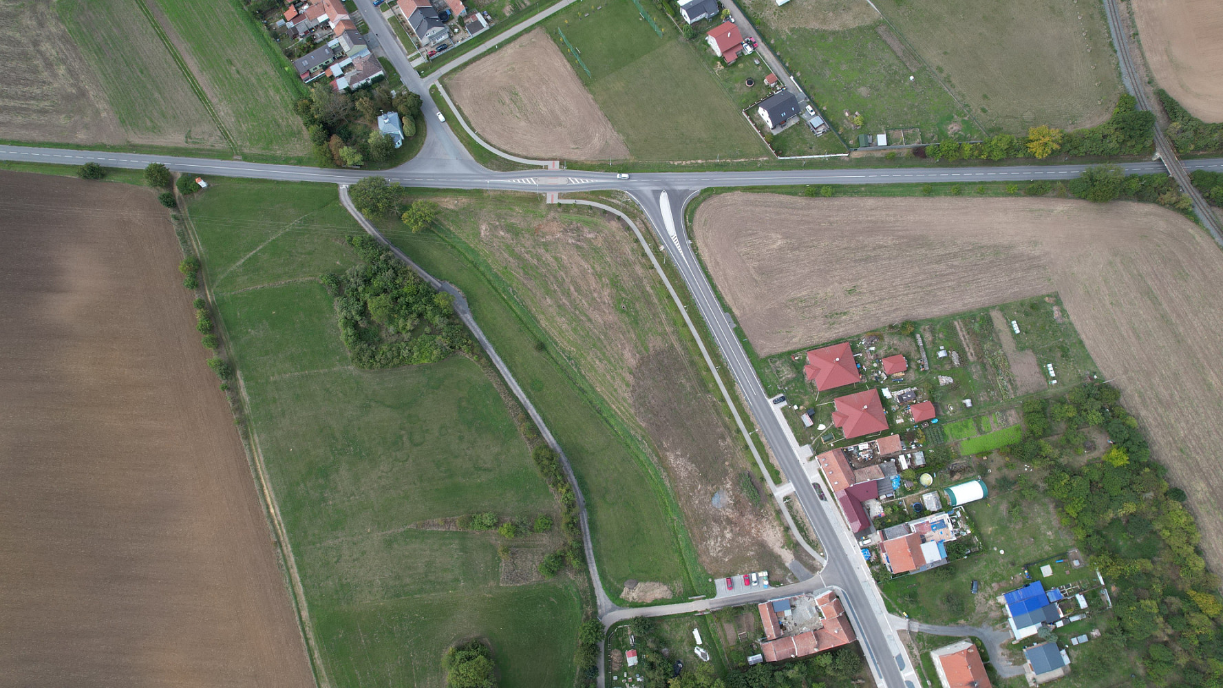 Prodej stavebního pozemku 1 500 m² – fotografie 3