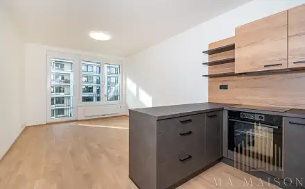 Pronájem bytu 2+kk 58 m²