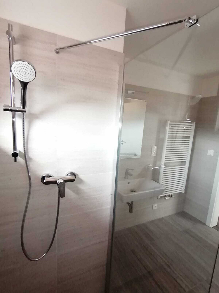 Pronájem bytu 2+kk 59 m² – fotografie 3