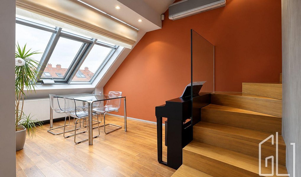 Pronájem bytu 3+1 94 m², Praha – náhled fotky 17