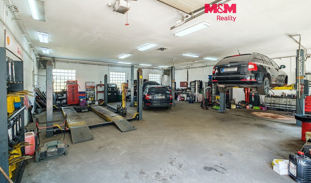 Prodej výrobních prostor 367 m², Březová – fotka 1 z 30