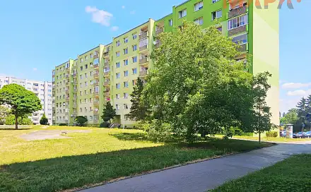 Prodej bytu 3+1 77 m², U Stadionu, Jirkov, okres Chomutov