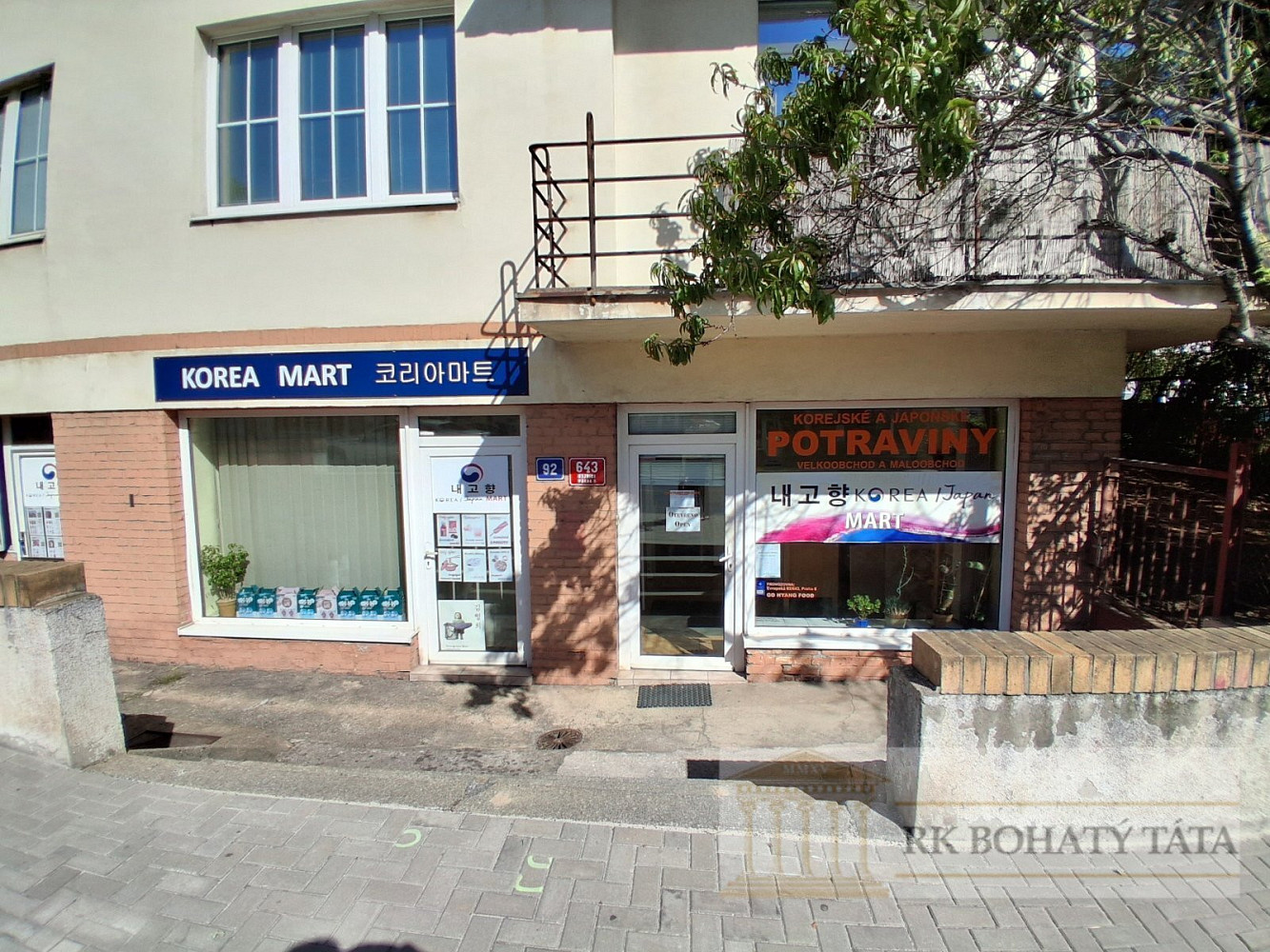 Pronájem obchodních prostor 140 m² – fotografie 2