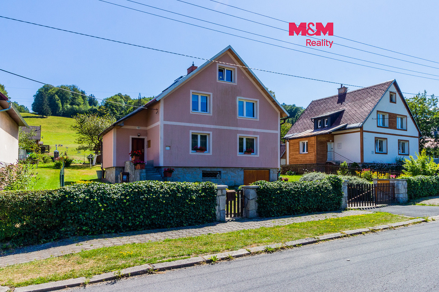 Prodej domu 233 m² s pozemkem 768 m²