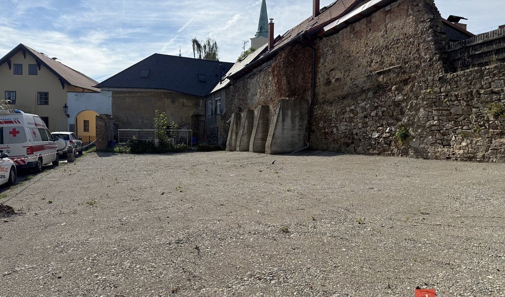 Pronájem komerčního pozemku 348 m², Rokycany – náhled fotky 4