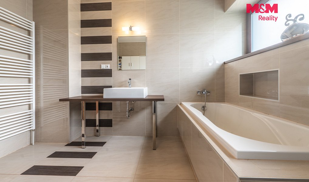 Prodej domu 170 m² s pozemkem 534 m², Pozlovice – náhled fotky 3