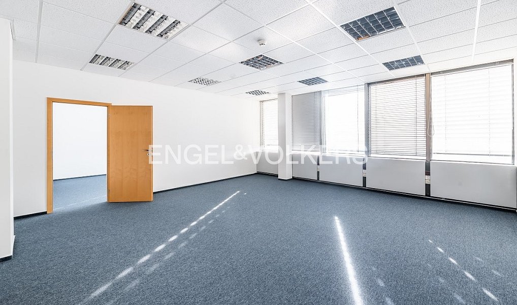 Pronájem kanceláře 37 m², Praha – náhled fotky 4