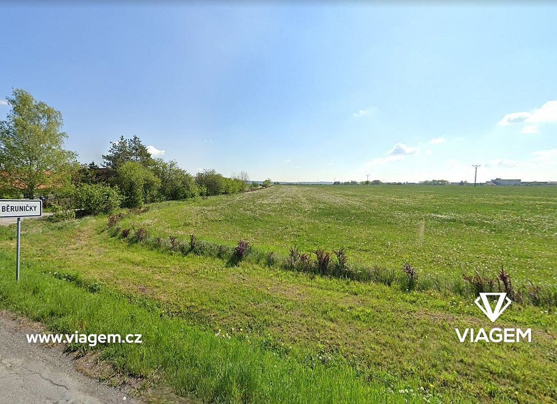 Prodej pole 721 m² – fotografie 2