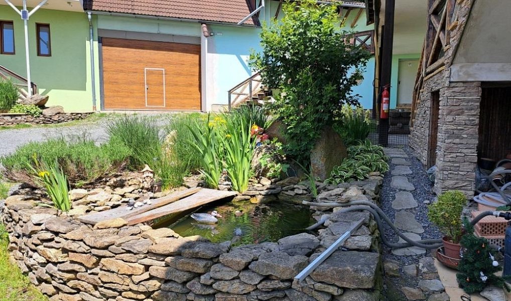 Pronájem bytu 1+kk 29 m², Jámy – náhled fotky 10