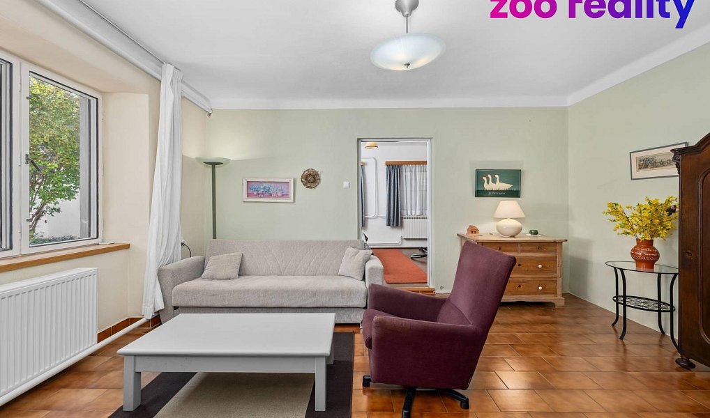 Prodej domu 234 m² s pozemkem 2 251 m², Sviny – náhled fotky 17