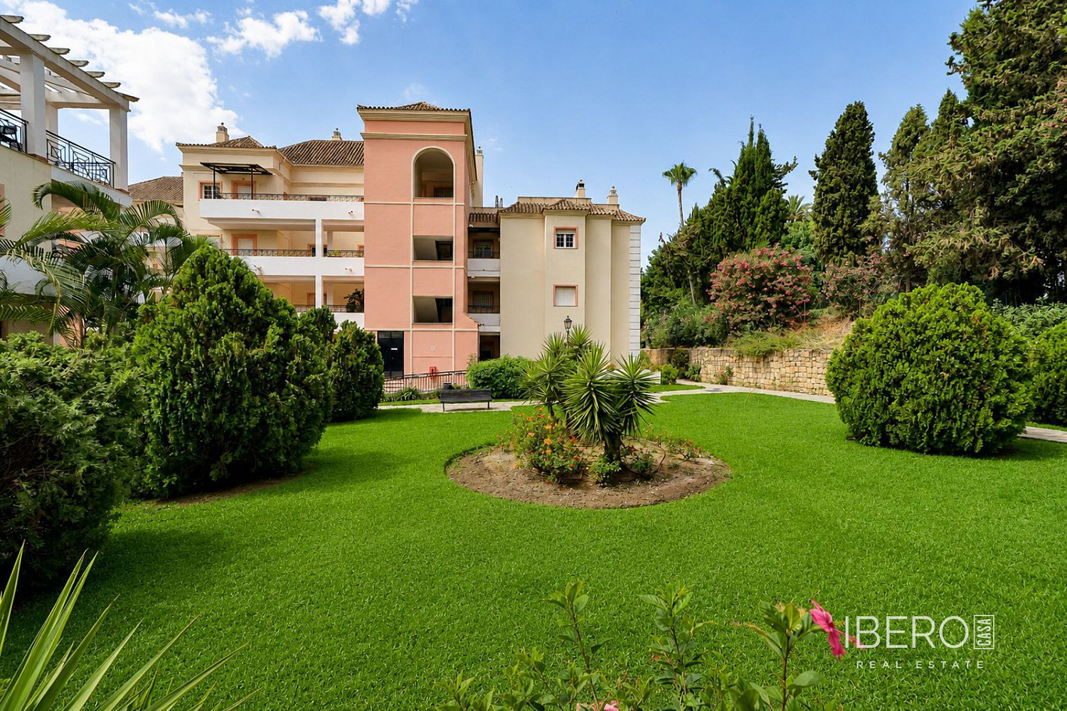 Prodej bytu 4+kk 148 m² – další