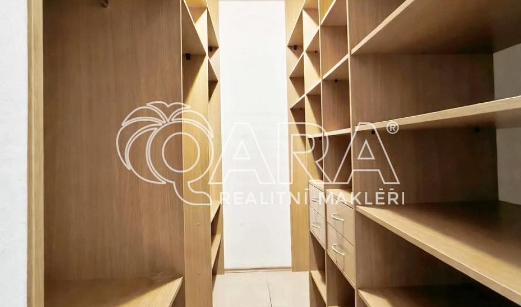 Pronájem bytu 2+kk 71 m², Praha – náhled fotky 11