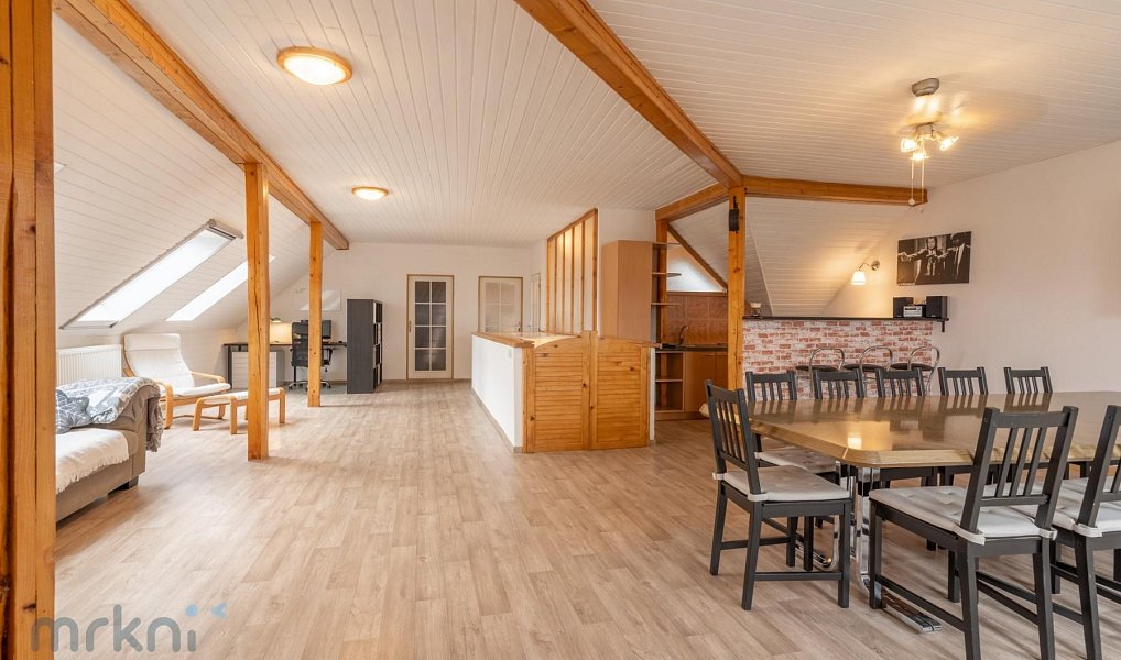 Prodej domu 220 m² s pozemkem 330 m², Troubky – náhled fotky 10