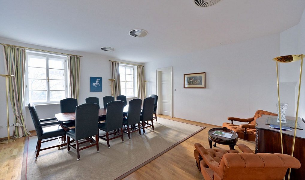 Pronájem kanceláře 256 m², Praha – náhled fotky 4