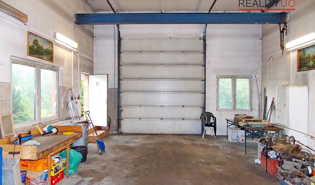 Prodej domu 190 m² s pozemkem 1 970 m², Ostrov – náhled fotky 6
