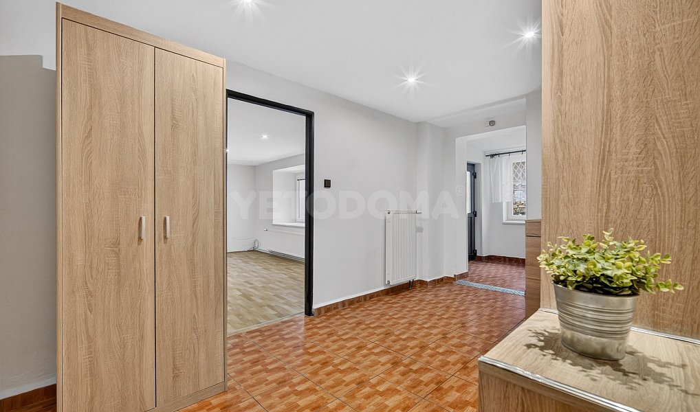 Prodej domu 231 m² s pozemkem 1 422 m², Benešovice – náhled fotky 12
