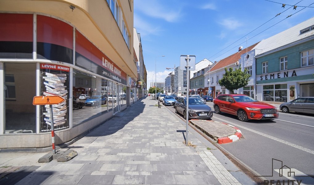 Pronájem obchodních prostor 250 m², Pardubice – náhled fotky 12