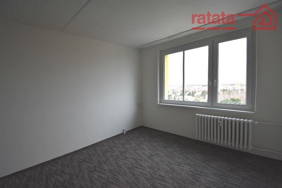 Pronájem bytu 1+1 35 m² – pohled 6
