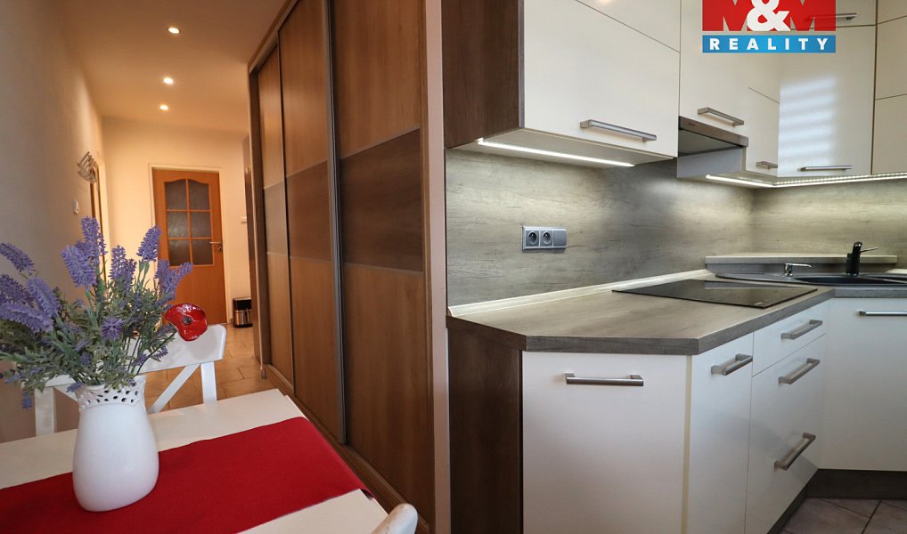 Prodej bytu 2+1 60 m², Postoloprty – náhled fotky 25