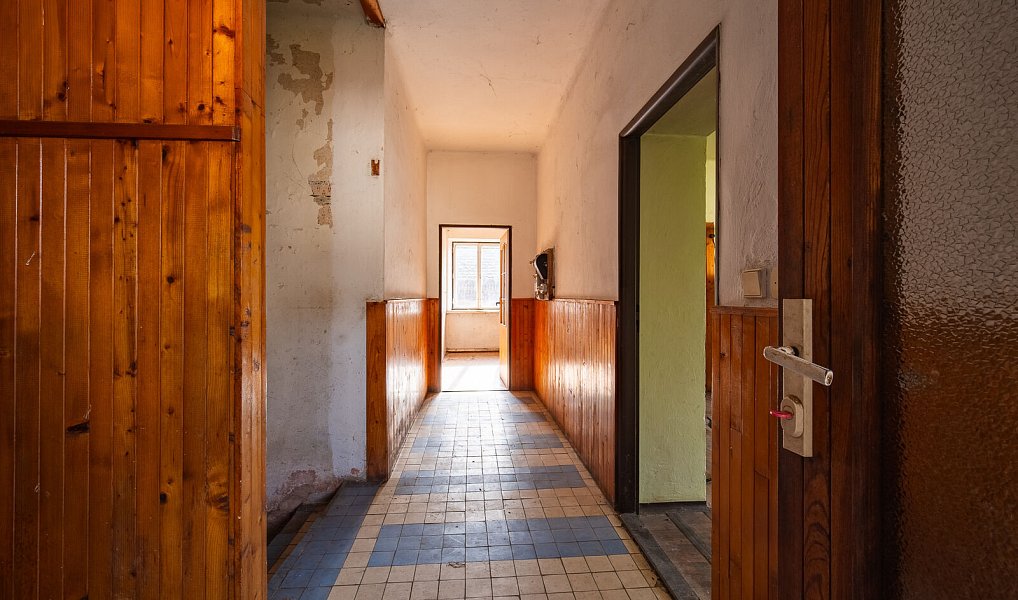 Prodej domu 140 m² s pozemkem 5 016 m², Hořice – náhled fotky 10
