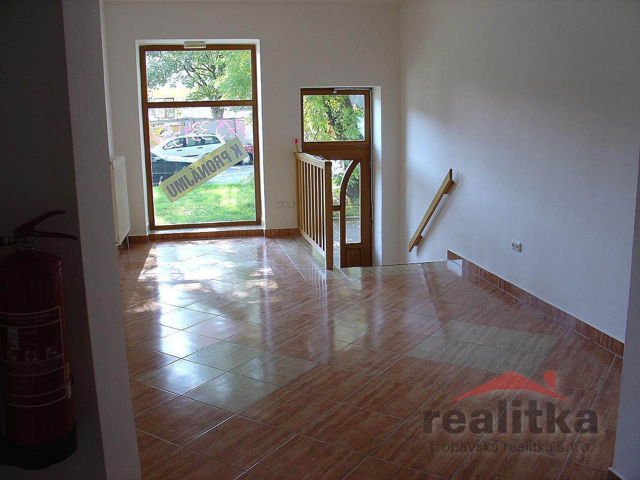 Prodej obchodních prostor 39 m²
