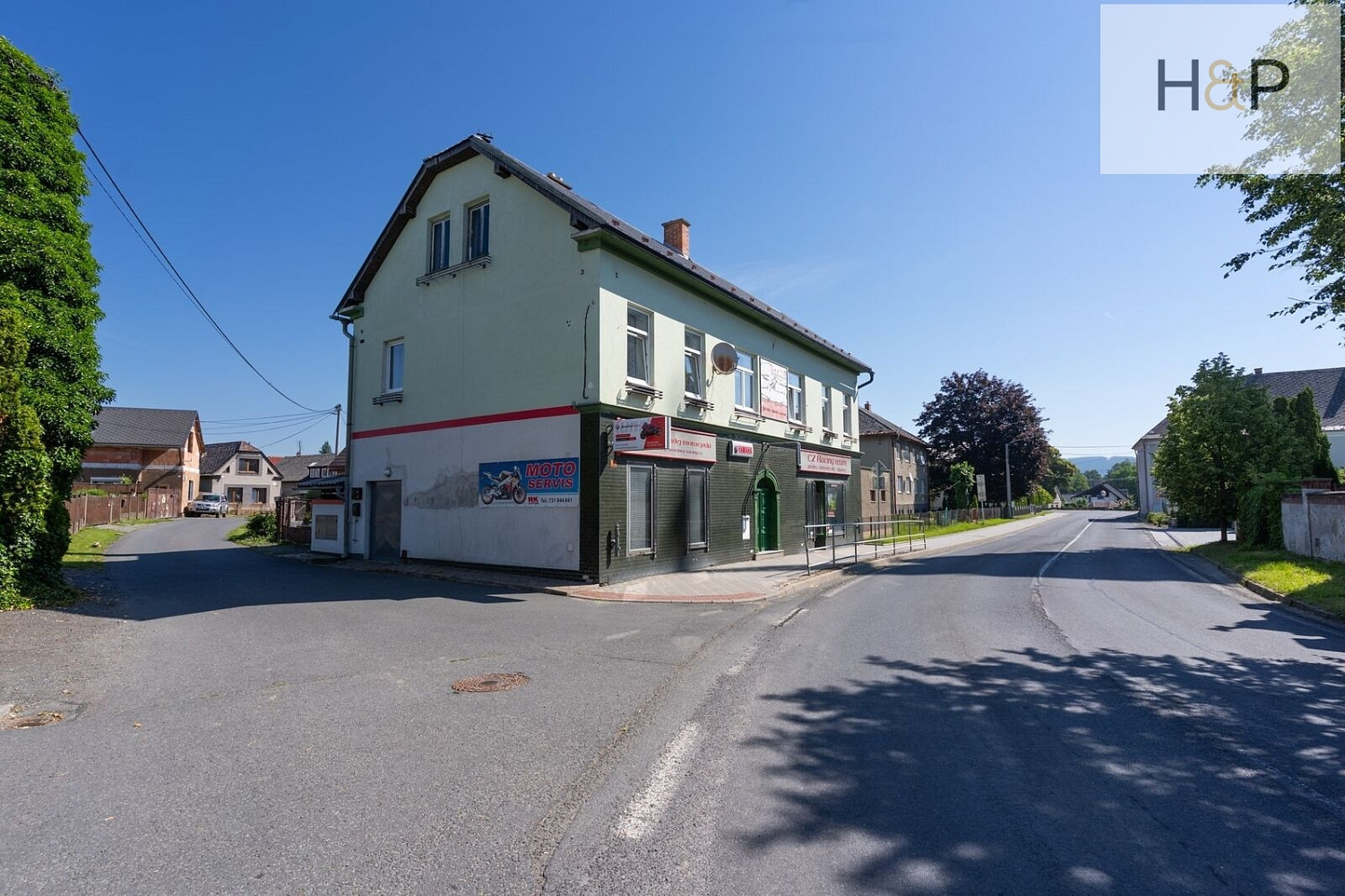 Prodej domu 250 m² s pozemkem 332 m² – fotografie 2