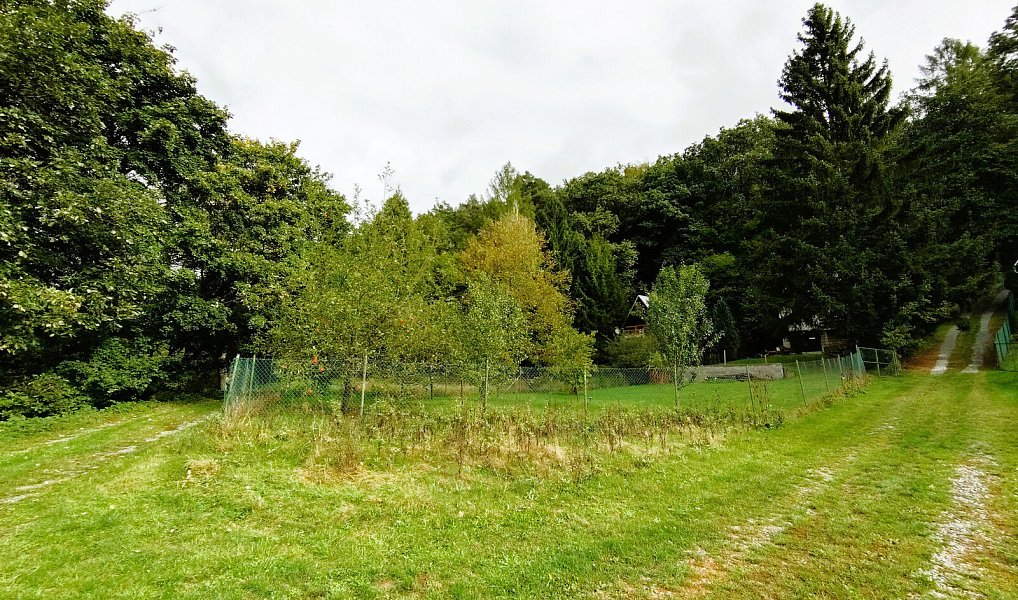 Prodej pozemku 924 m², Halenkovice – náhled fotky 5