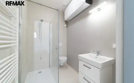 Pronájem bytu 3+kk 87 m²
