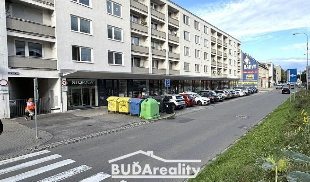 Prodej bytu 2+1 56 m², Zlín – fotka 1 z 11